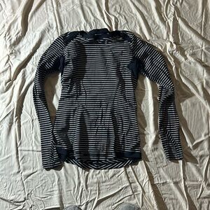 LULULEMON Dry Fit Long Sleeve Black and White Striped Athletic Shirt Size 10